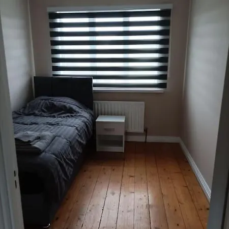 아파트 Iacomm 3 Bed 루칸