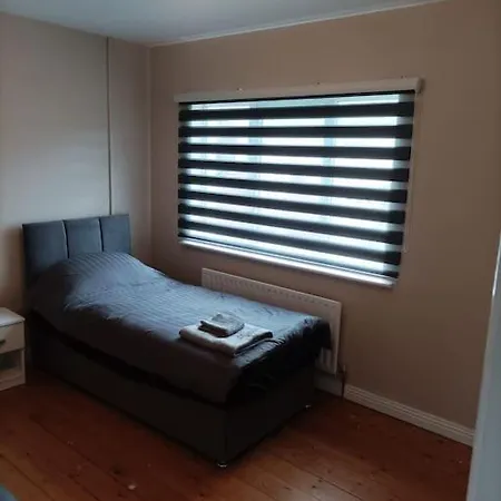 Iacomm 3 Bed * 루칸