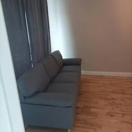 Iacomm 3 Bed